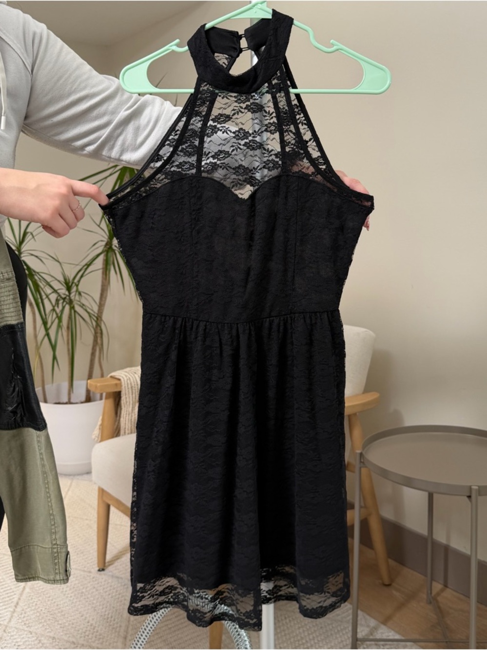 Women’s | Wet Seal Lace Halter Dress, Black | Large